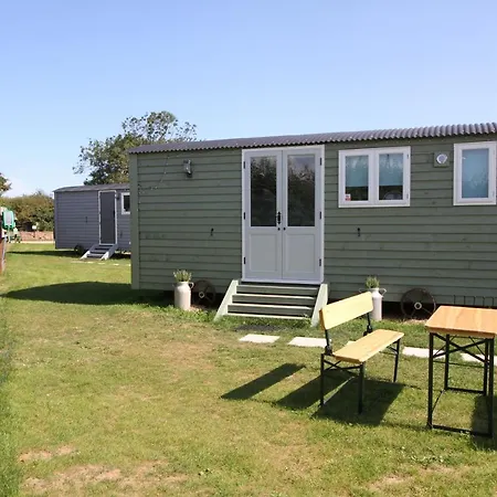 Lanterns Shepherds Huts & Glamping Happisburgh Esterno foto