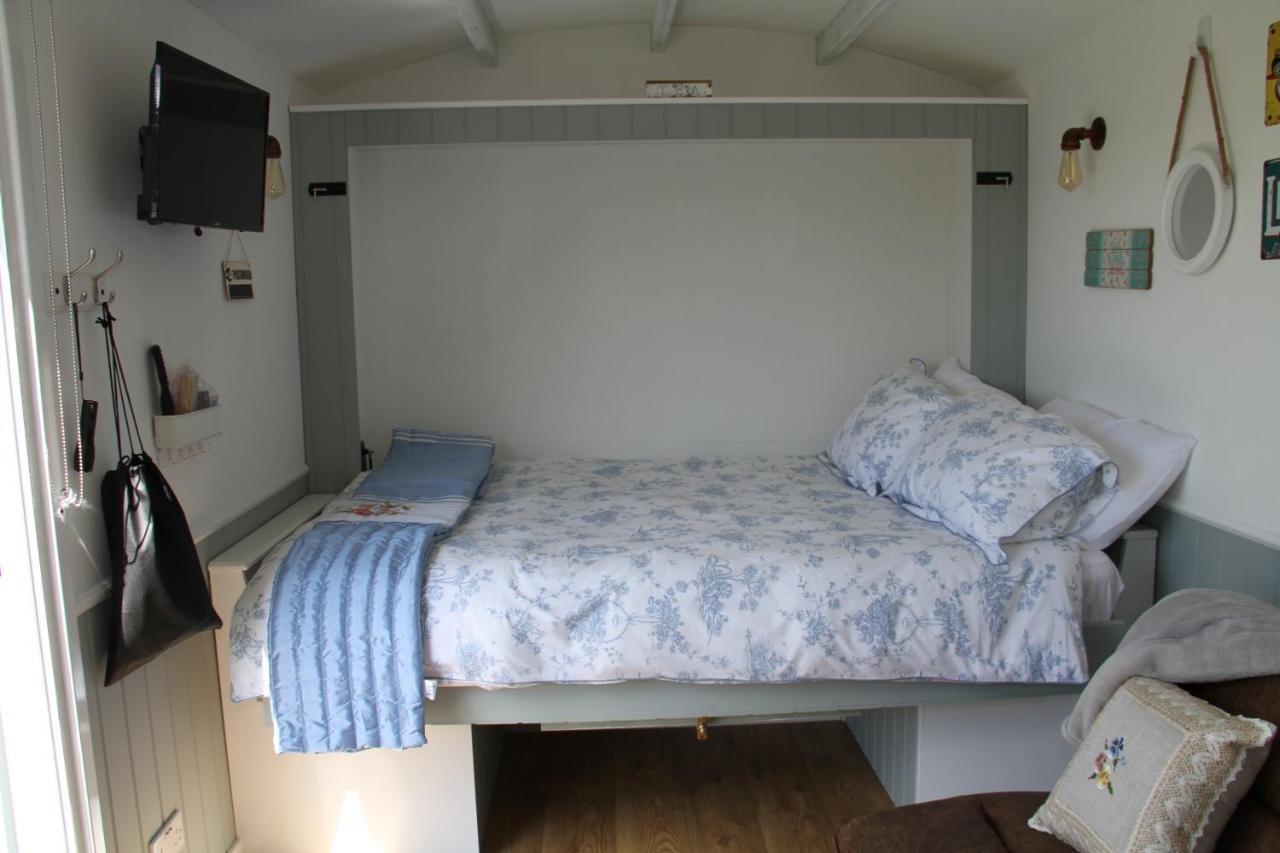Campeggio Lanterns Shepherds Huts & Glamping Happisburgh