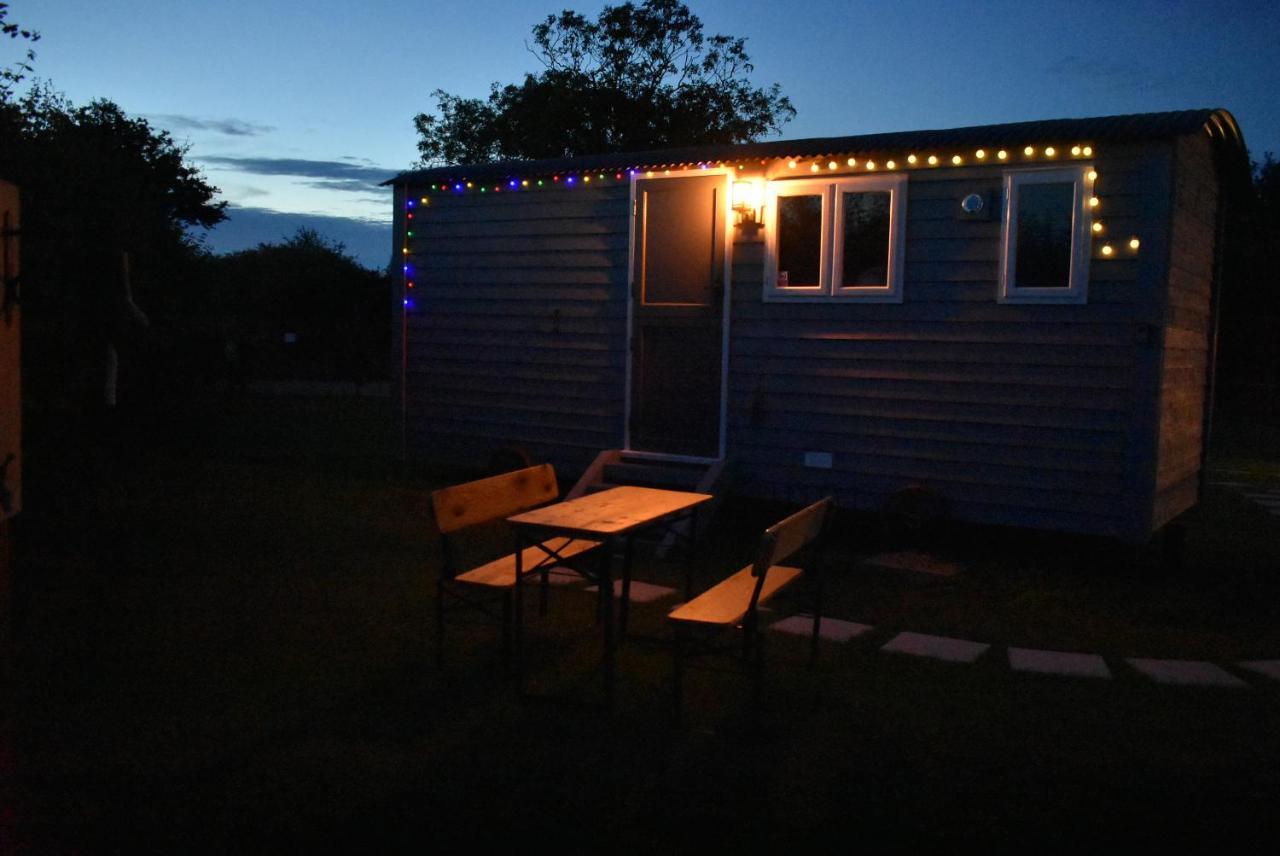 Campsite Lanterns Shepherds Huts & Glamping Happisburgh