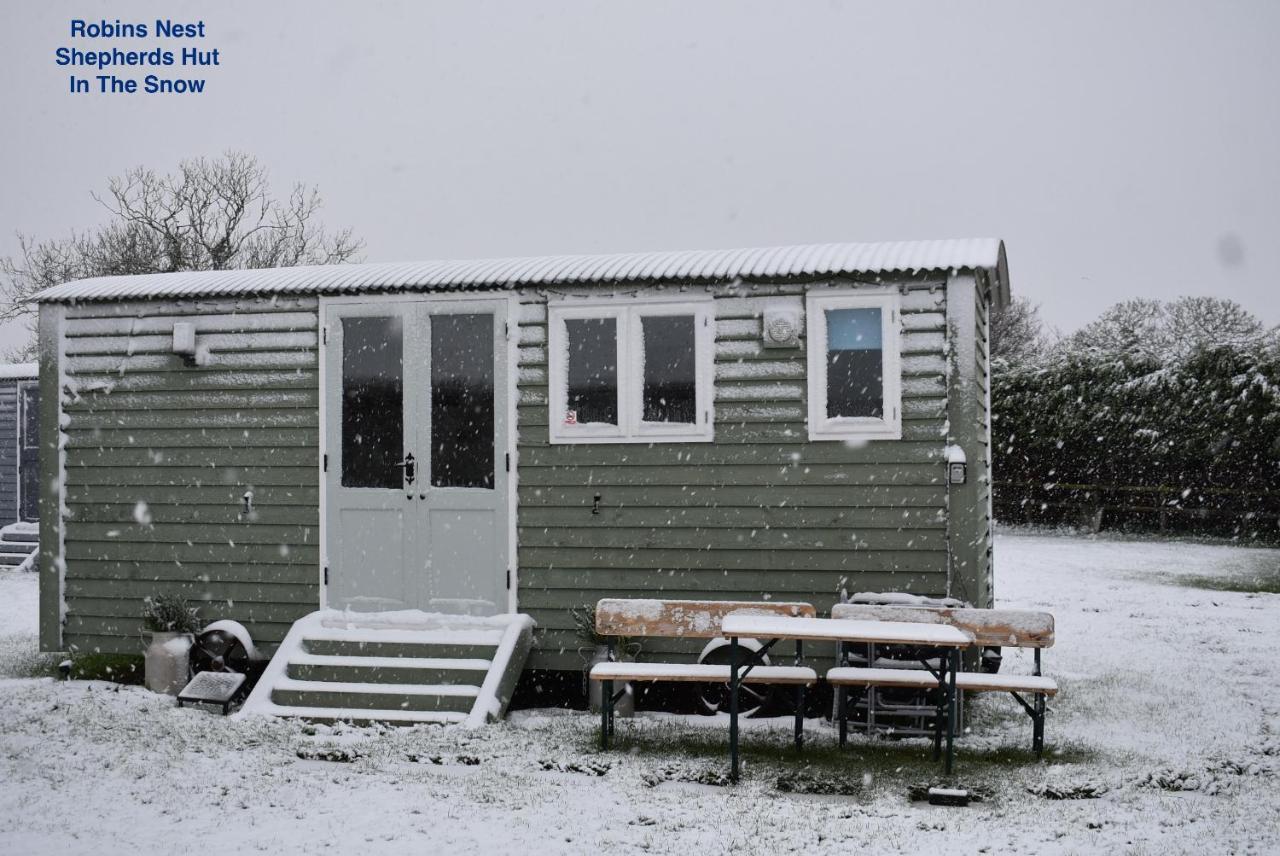 Lanterns Shepherds Huts & Glamping Campsite