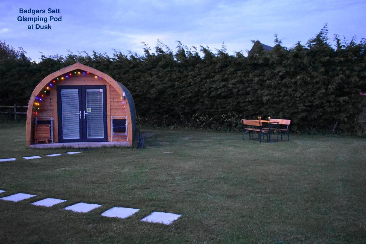 Lanterns Shepherds Huts & Glamping