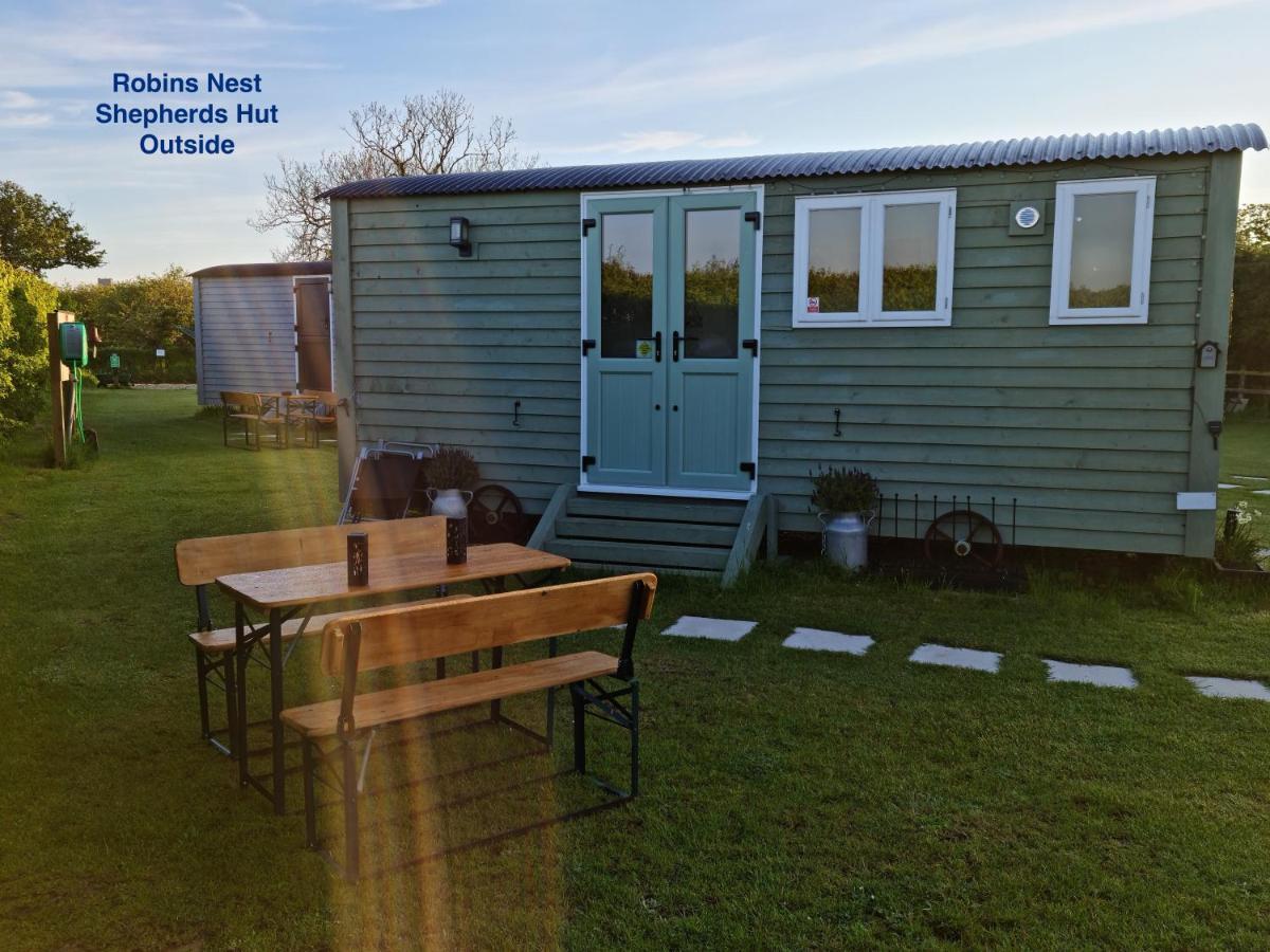 Lanterns Shepherds Huts & Glamping * Happisburgh